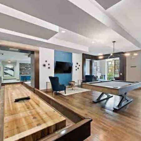 Fancy Apt Downtown. Pool. Gym. Lounge. Pet Ok Houston Kültér fotó