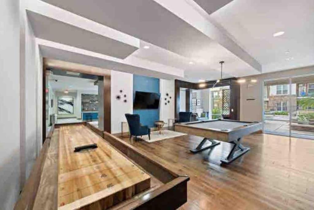 Fancy Apt Downtown. Pool. Gym. Lounge. Pet Ok Houston Kültér fotó